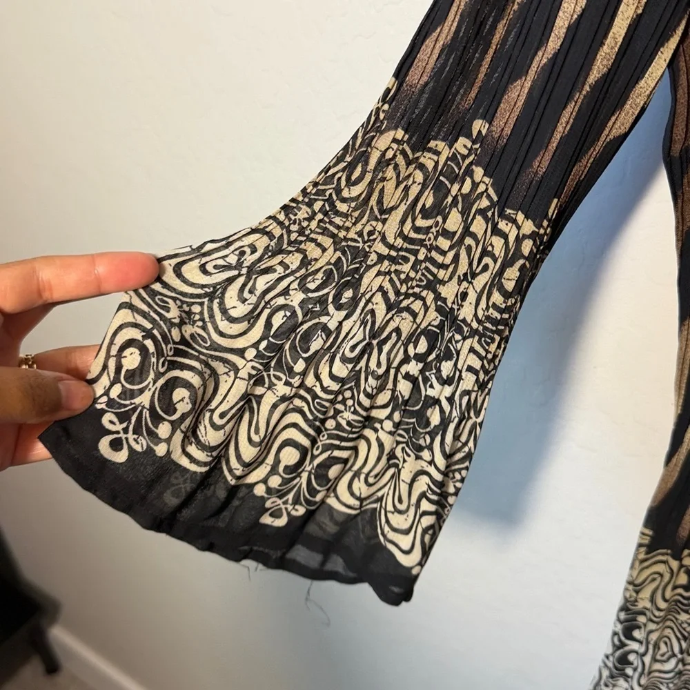 Dress Barn Sequin Animal Print Sheer Crinkle Shirt Blouse Size XL - Picture 4 of 6